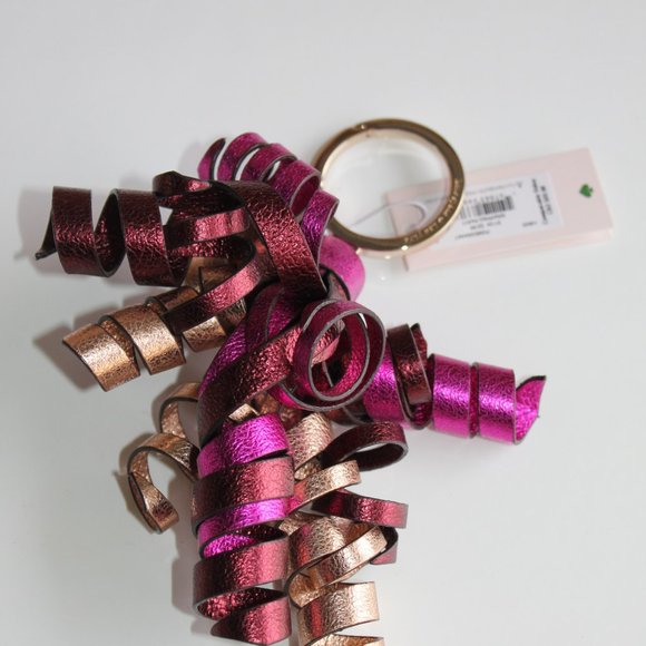 NWT Kate Spade Wrapping Ribbon Party Key FOB Keychain Bag Charm - Picture 2 of 2